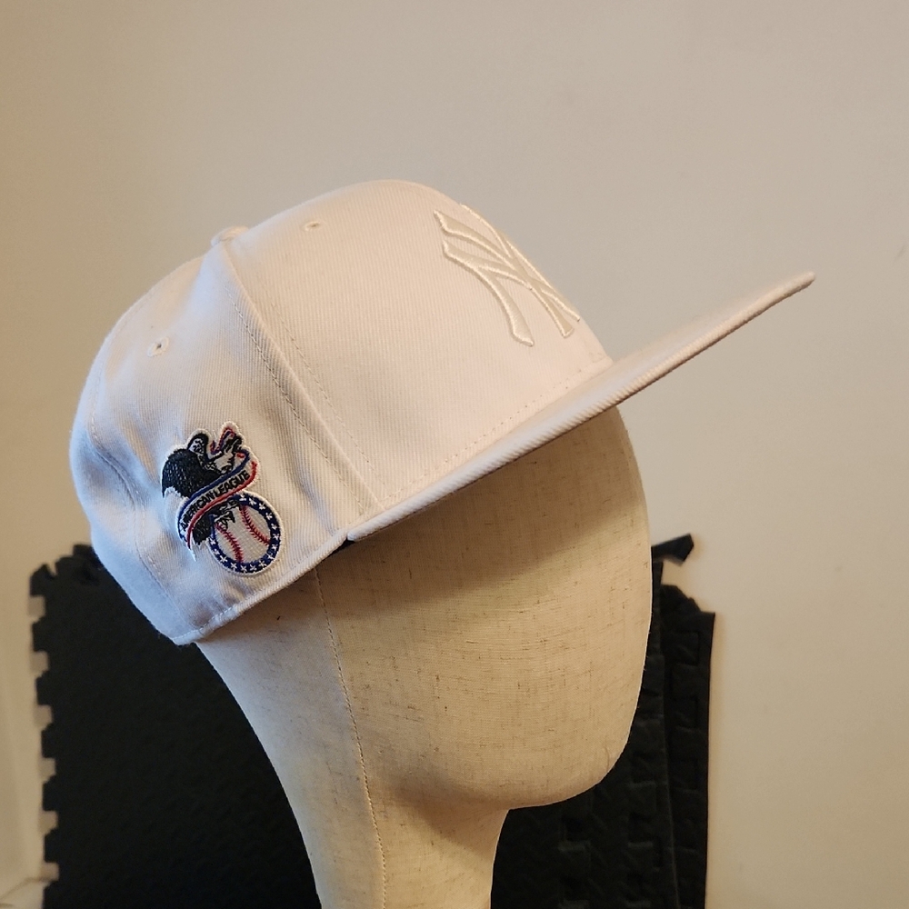 47 Brand White Baseball Cap